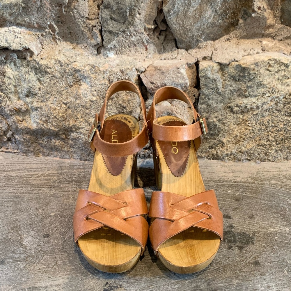 ALDO mini platforms/sandals